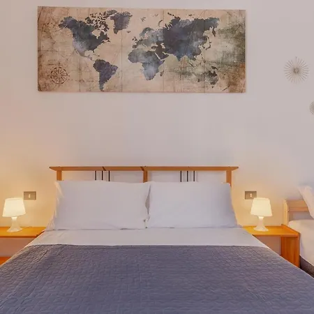 Station Essential With Parking