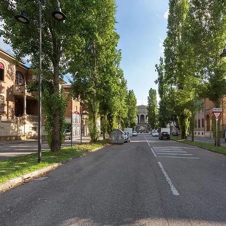 Appartamento Guesthost - Station Essential With Parking