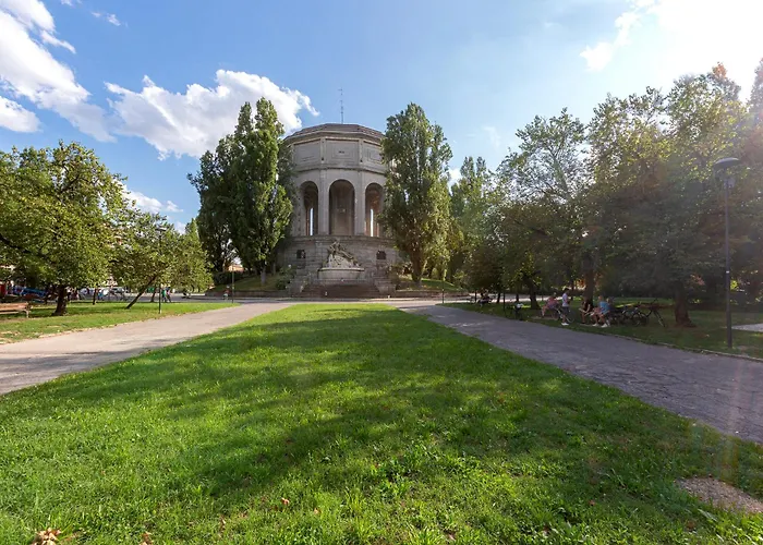 Guesthost - Station Essential With Parking Apartman